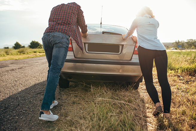 車が脱輪 落輪したらどうやって脱出する 知っておきたい対処方法について 教えて おとなの自動車保険